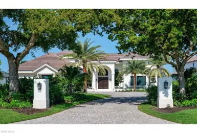 3540 Gin LN, NAPLES, Florida 34102,224043986