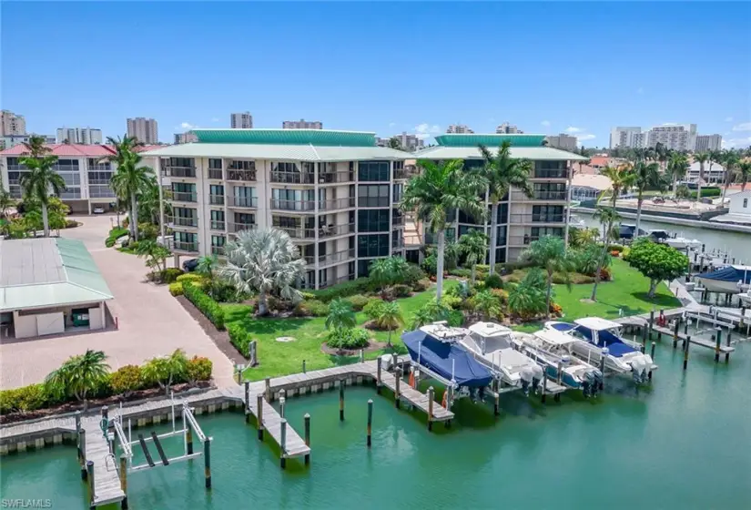 845 Collier CT, MARCO ISLAND, Florida 34145, 2 Bedrooms Bedrooms, ,3 BathroomsBathrooms,Residential,For Sale,Collier,224044267