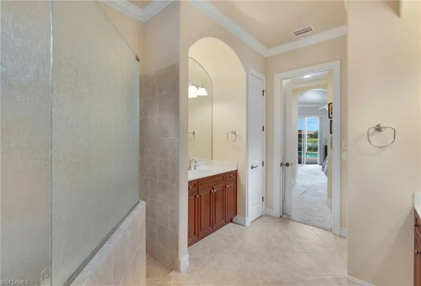 12528 Grandezza CIR, ESTERO, Florida 33928, 3 Bedrooms Bedrooms, ,2 BathroomsBathrooms,Residential,For Sale,Grandezza,224035859